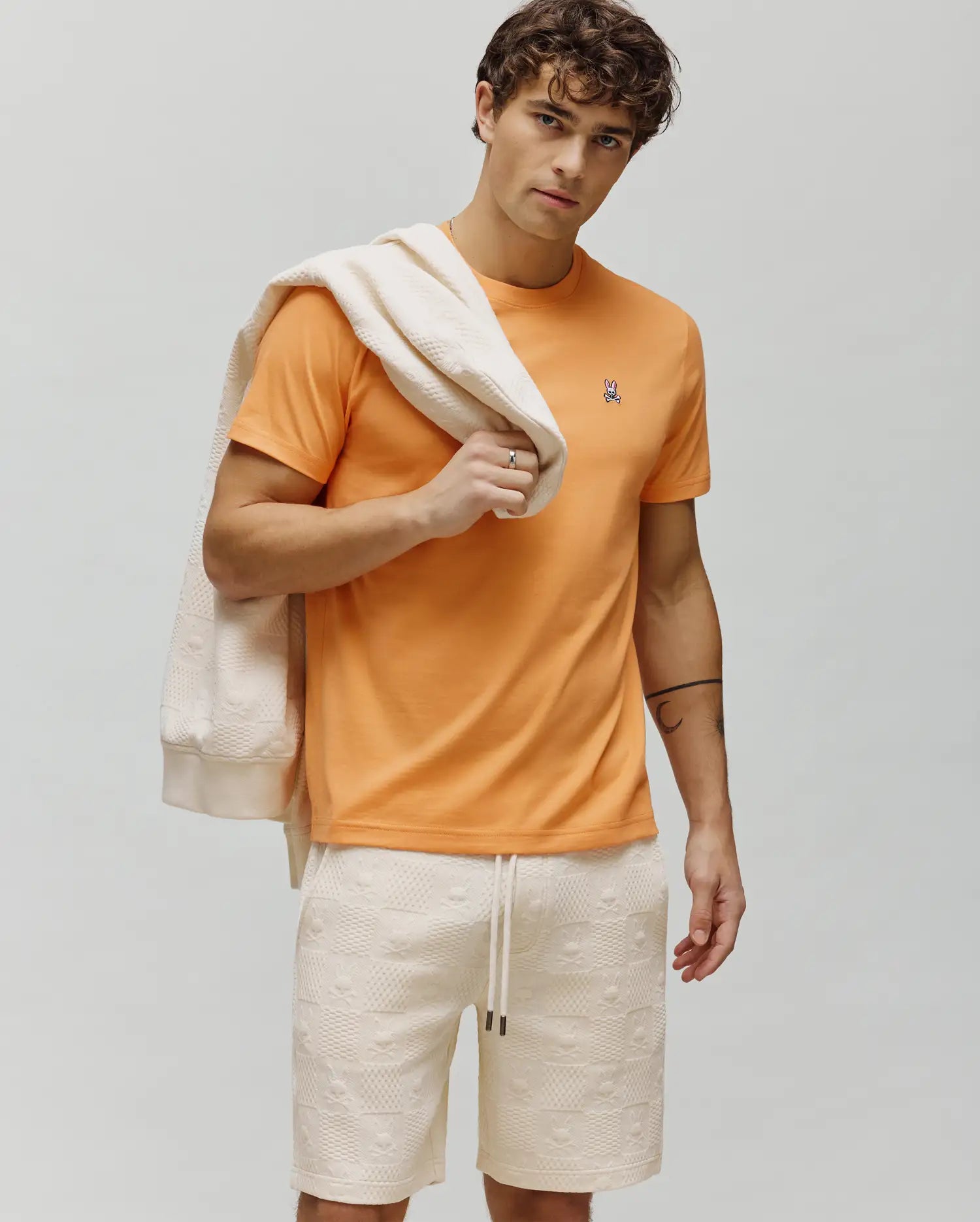 MENS CLASSIC CREW NECK TEE - B6U014F200 - Image 4