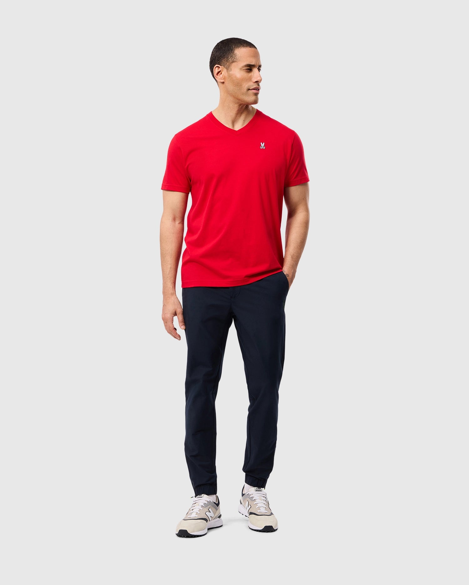 MENS CLASSIC V NECK TEE - B6U100CRPC - Image 7