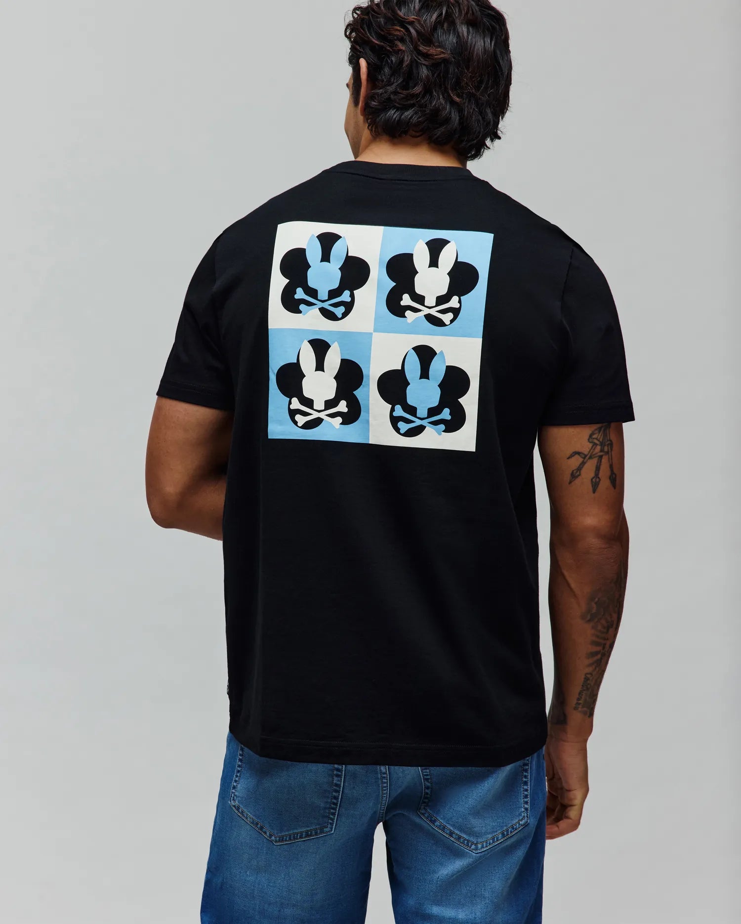 MENS AIDEN BACK GRAPHIC TEE - MT0200224